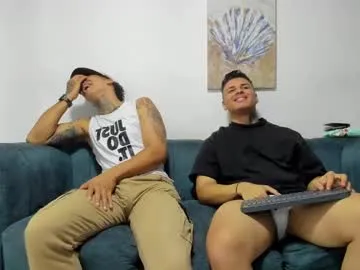 straight__friends Image 14